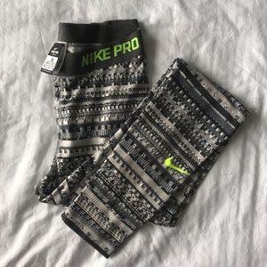 Nike Pro leggings - medium - Excellent condition